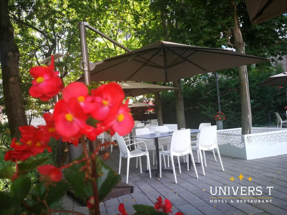 Hotel Univers Cluj-Napoca Exterior foto