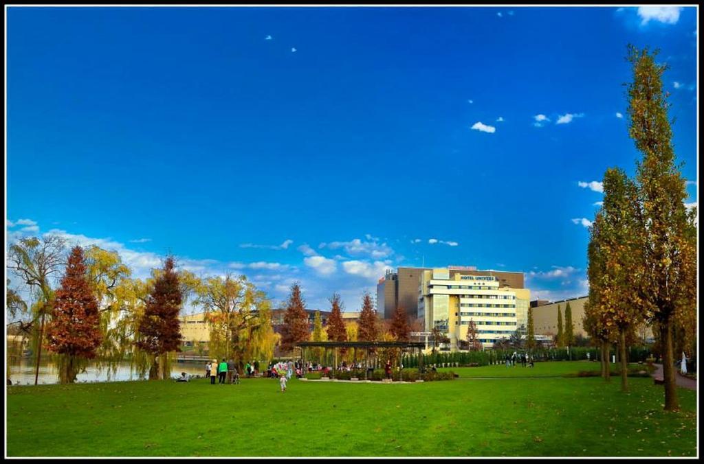 Hotel Univers Cluj-Napoca Exterior foto